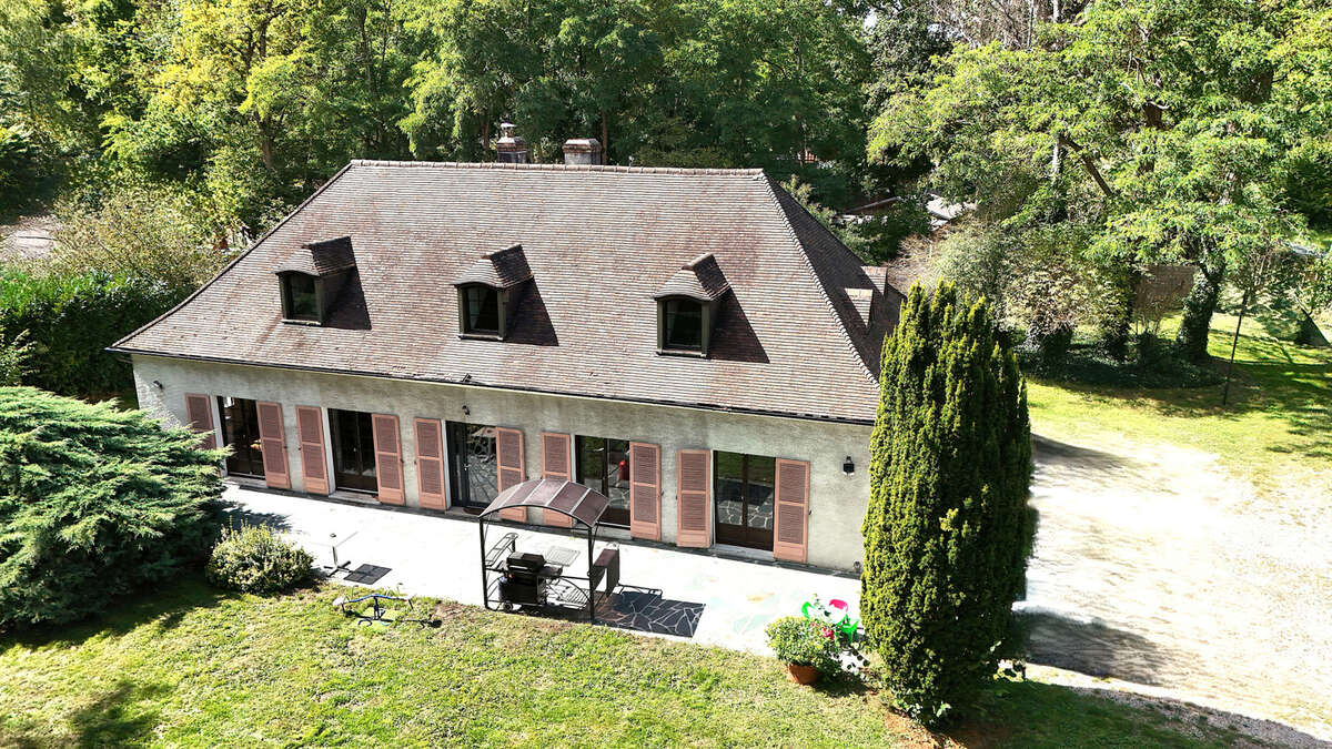 Maison à NOISY-SUR-ECOLE