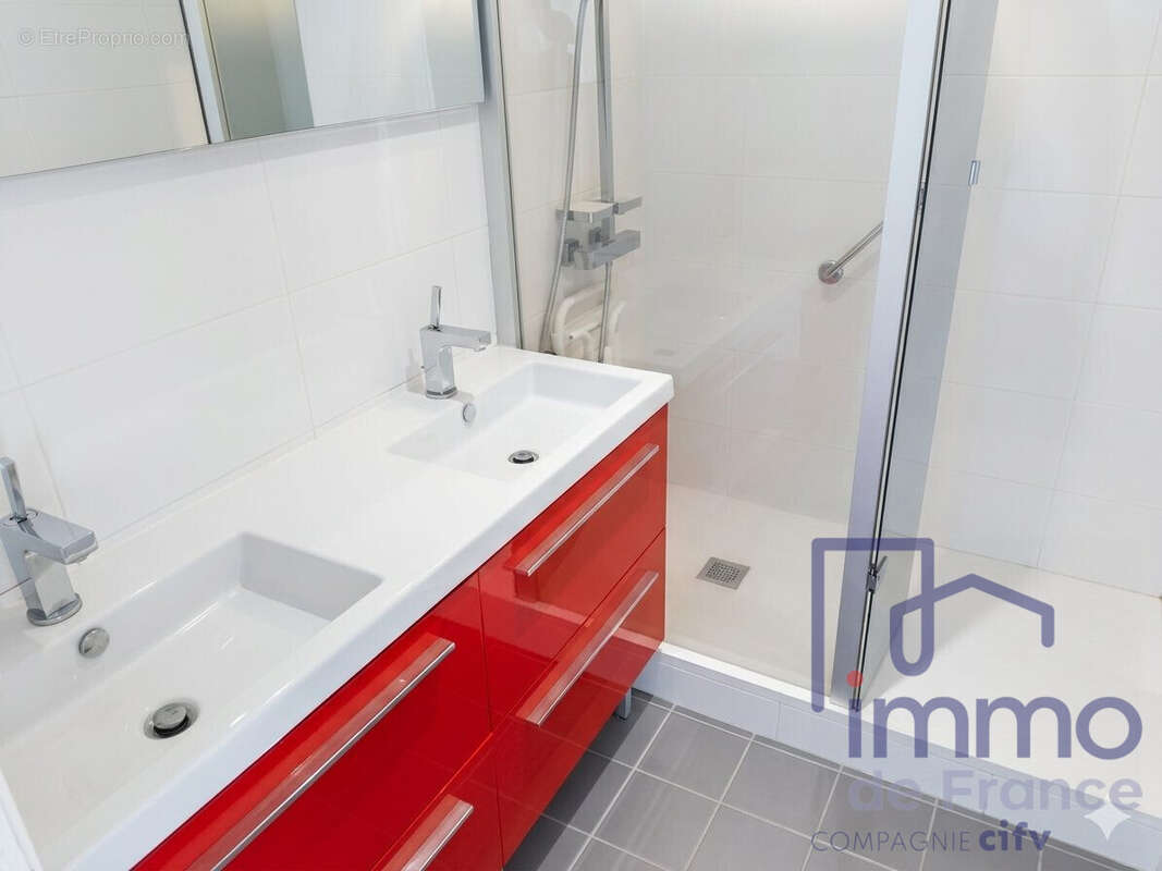 Appartement 77 m² à Le Puy-En-Velay  - photo 9