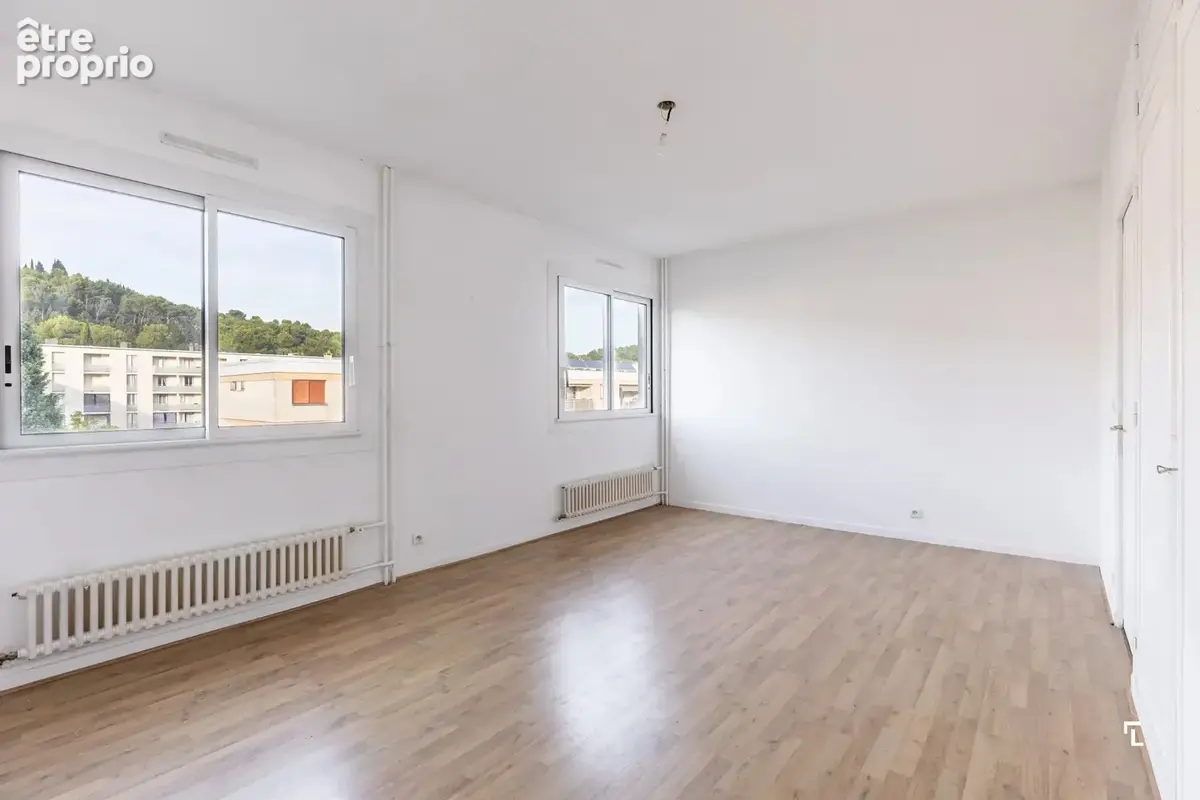 LE PANORAMIQUE - Appartement T3 de 113m2 - Terrasse - 13100 AIX - photo 9