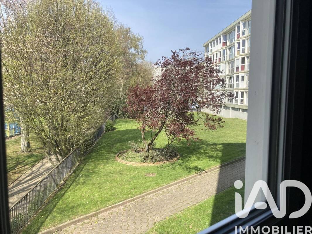 Photo 1 - Appartement à HEROUVILLE-SAINT-CLAIR