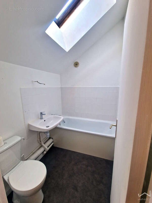 Appartement T2 de 48 m2 en duplex avec place de parking - photo 8