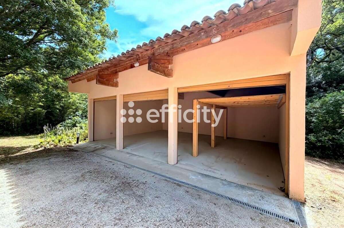 Maison à AUBAGNE