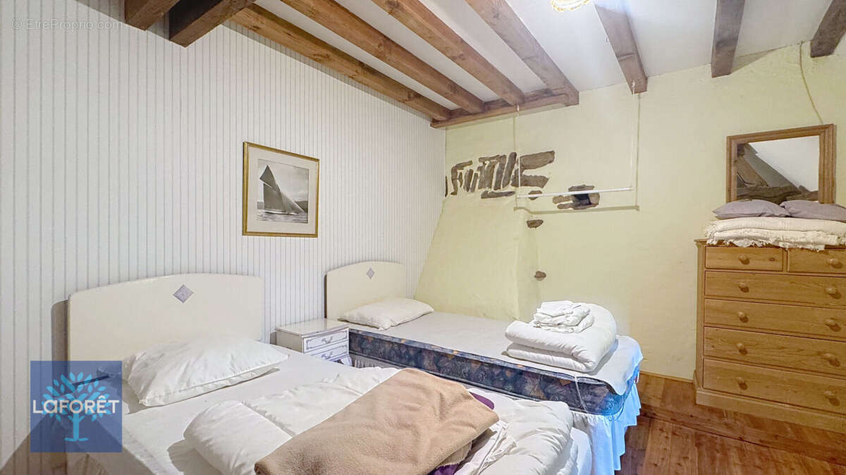Maison à ANTRAIN