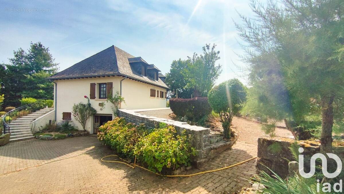 Photo 1 - Maison à LAISSAC