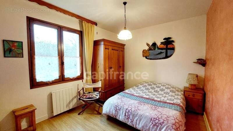 Maison à Sergeac de 151m², 6 pièces, au calme, sans vis à vis, sans travaux avec vue dégagée + garage XXL + chalet - photo 20