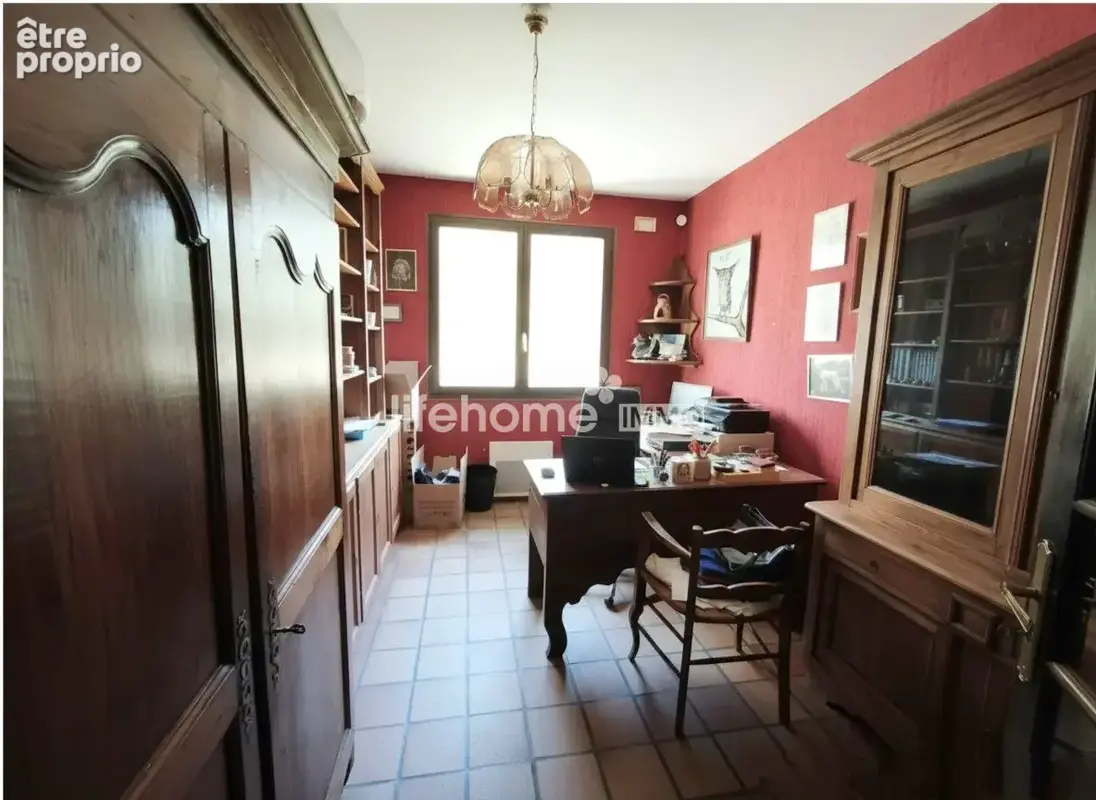 Maison 6 pièces 210 m² à vendre à Thevet-Saint-Julien (36400) - photo 6