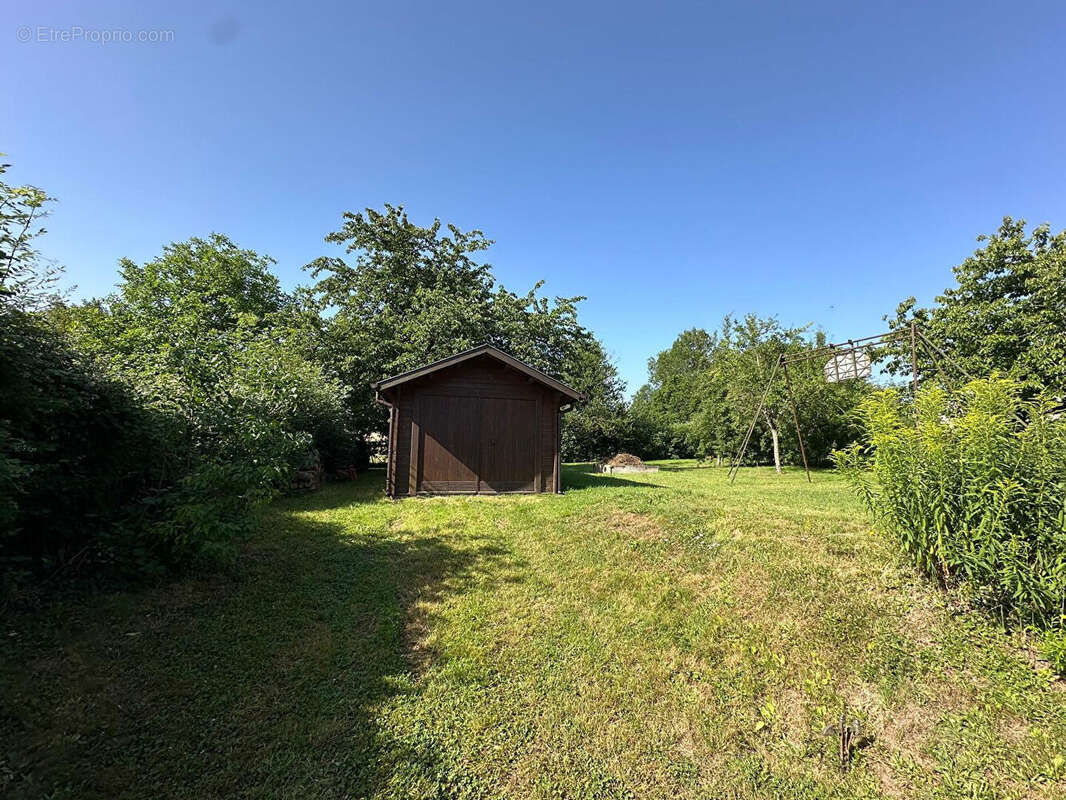 Longère Saint Aubin En Bray 7 pièce(s) 185 m2 / Garages / Atelier - photo 14