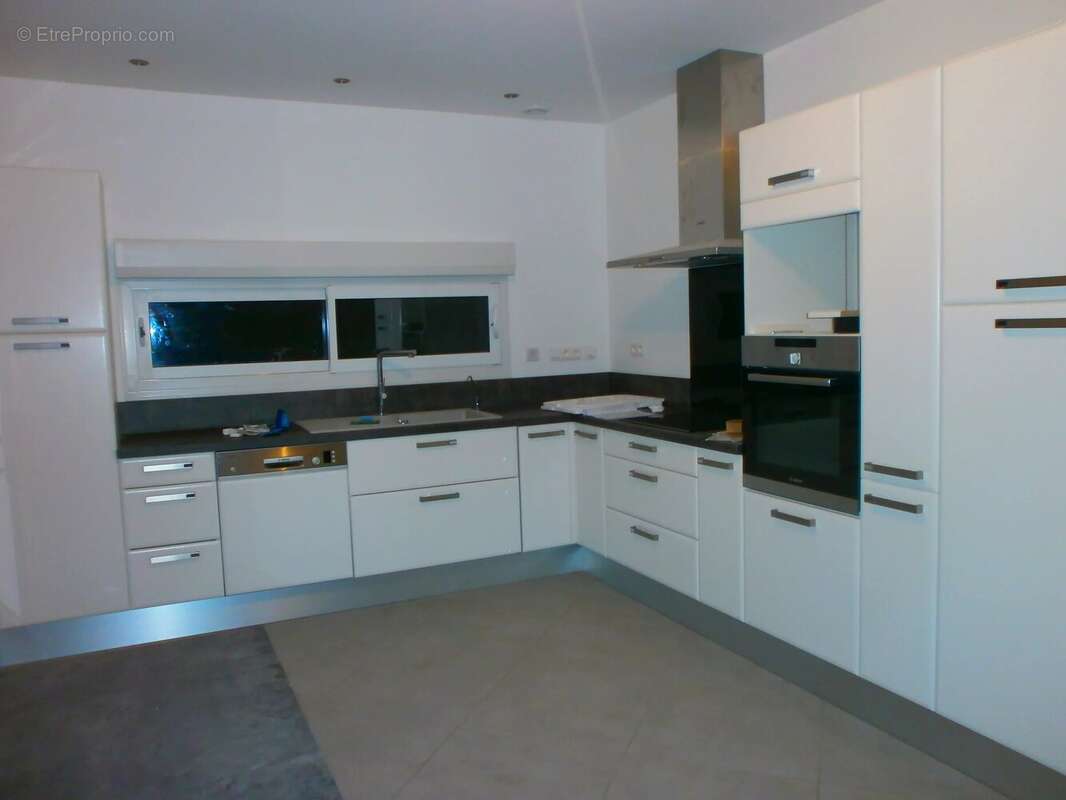 Maison à BRUYERES-ET-MONTBERAULT