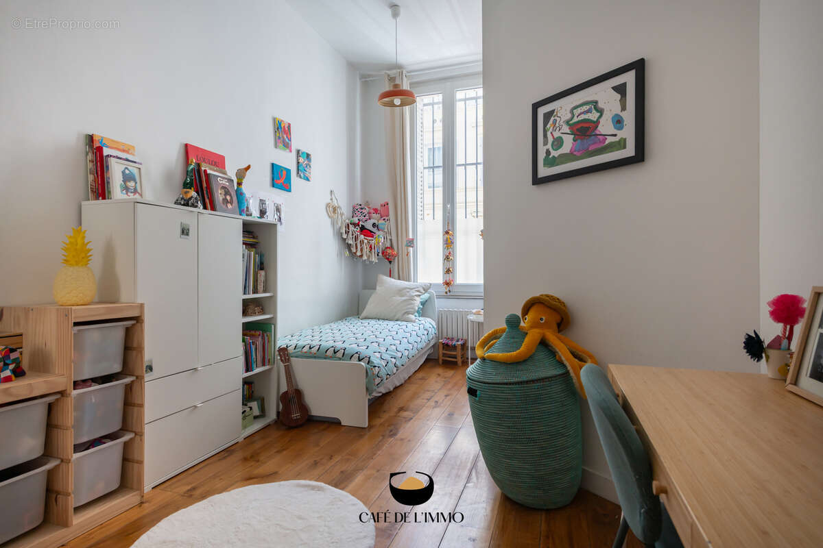 Appartement à MARSEILLE-6E