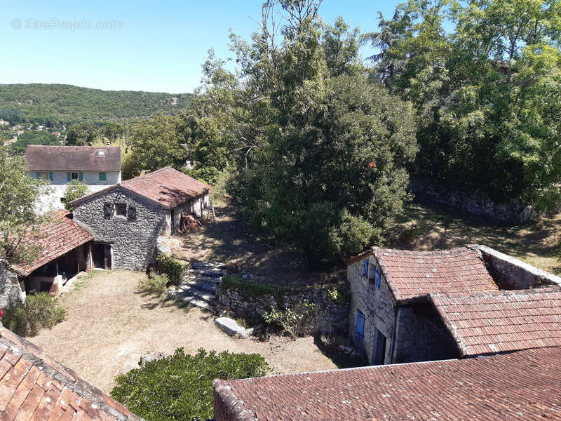 Propriete à vendre, lot de 3 maisons - photo 6