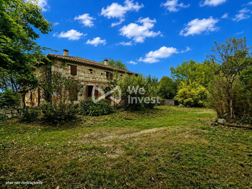 Maison 230 m² à Merles  - photo 6