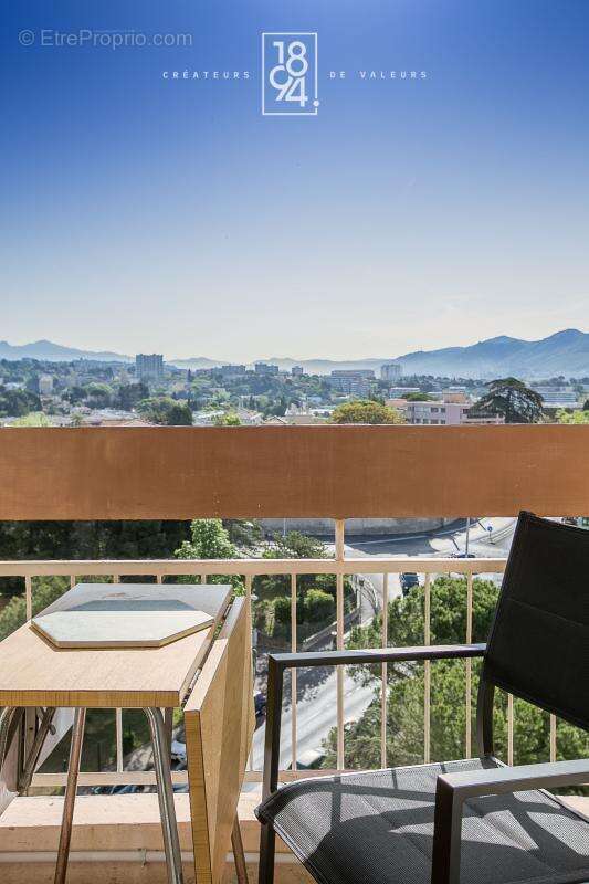 Appartement à MARSEILLE-12E