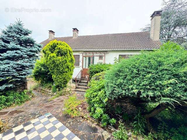 Maison à VILLEBON-SUR-YVETTE