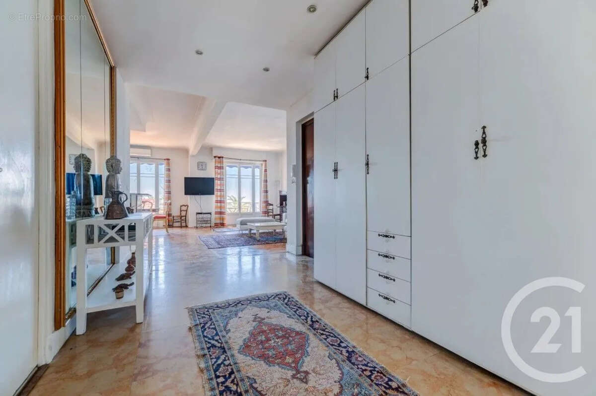 Appartement 86 m² à Nice  - photo 8