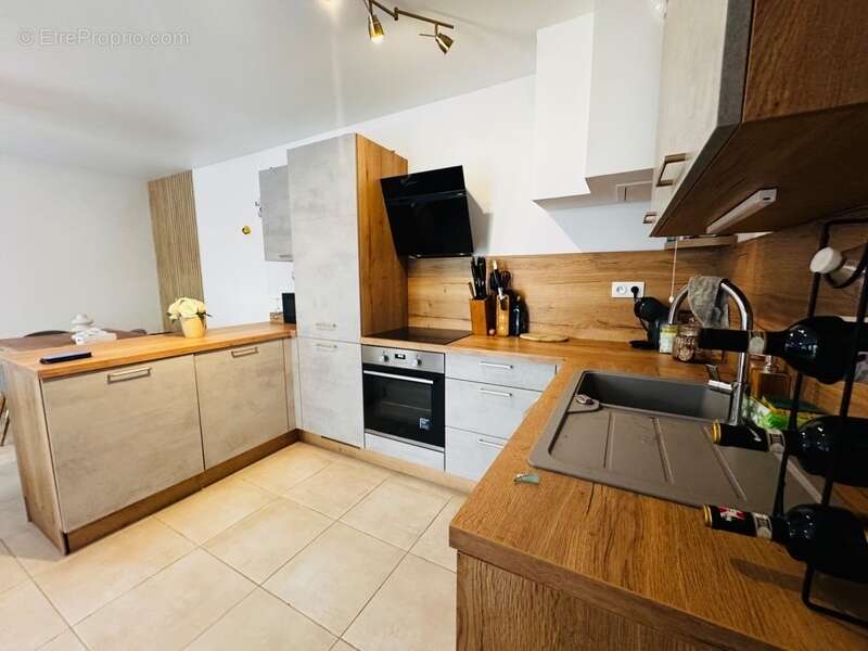 Appartement à COGOLIN