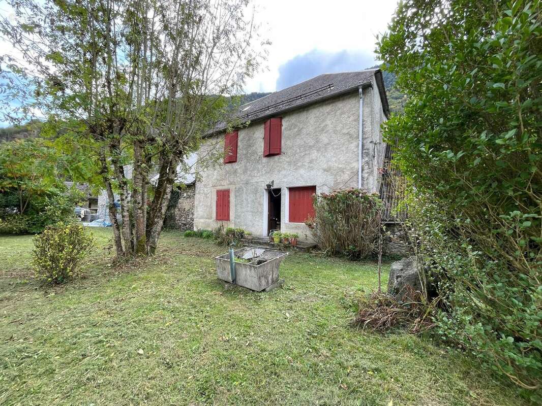 Photo 2 - Maison à ARLOS