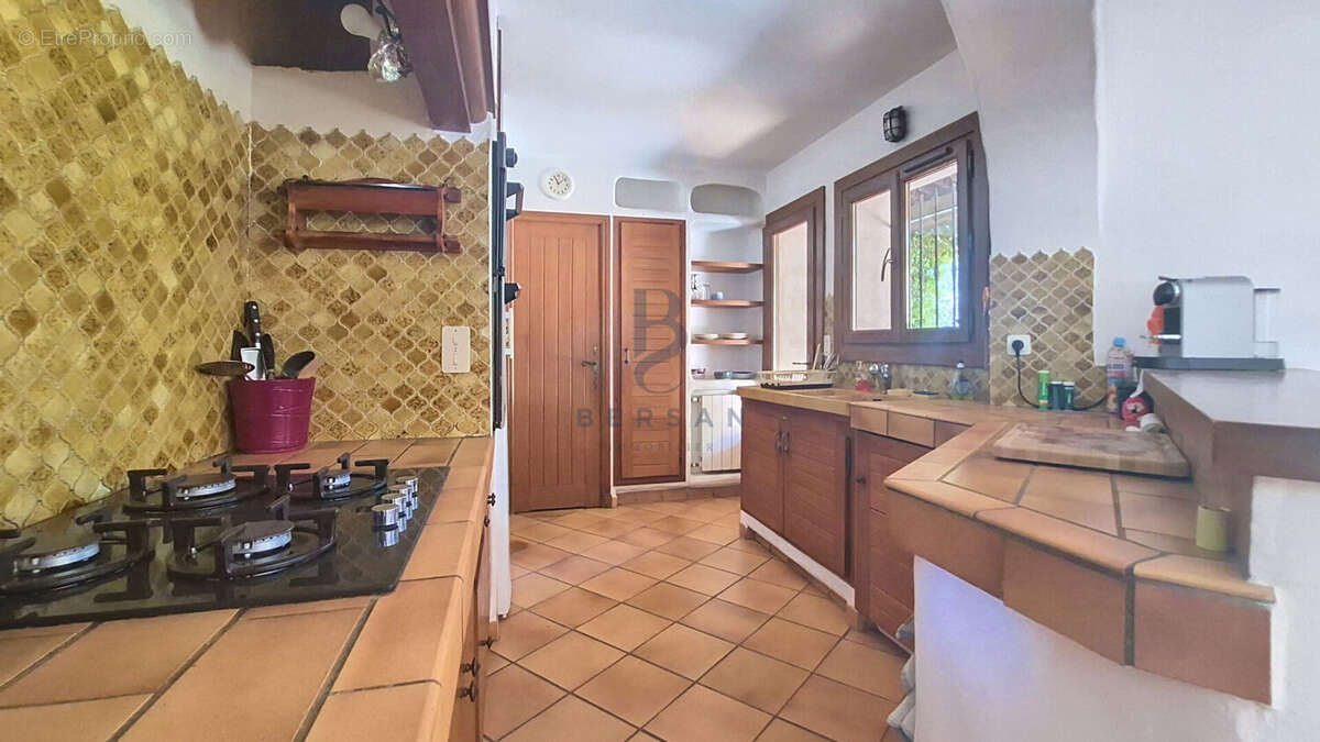 Villa  de charme a la tour de mare  frejus a l'abri des regards - photo 7