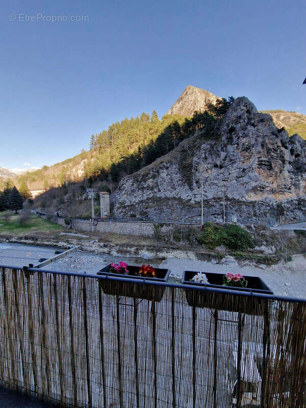 Appartement à TENDE