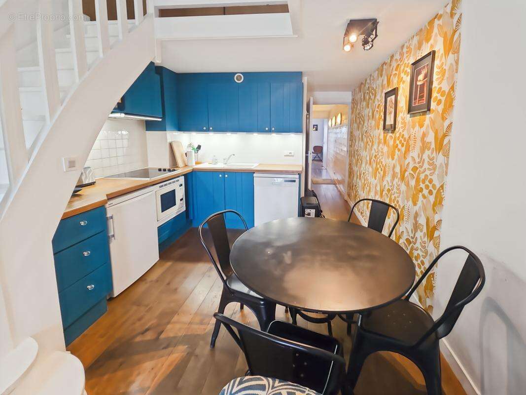 Appartement à SAINT-MARTIN-DE-RE