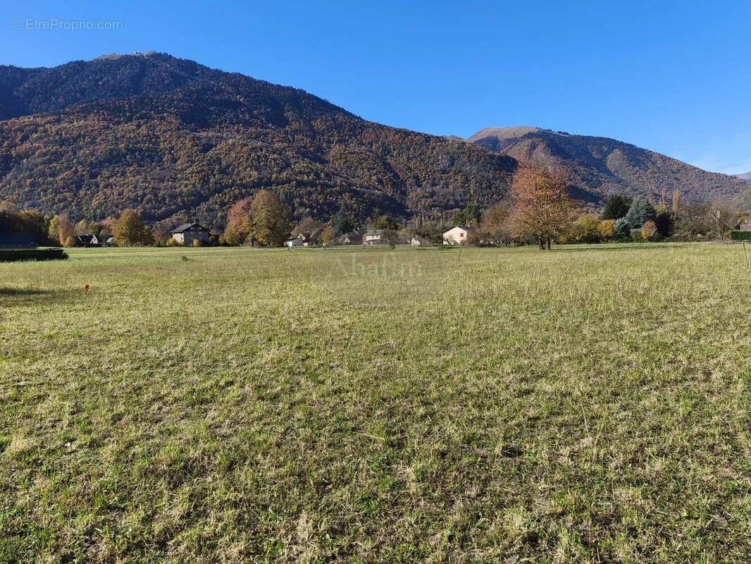 Terrain à MONTAUBAN-DE-LUCHON