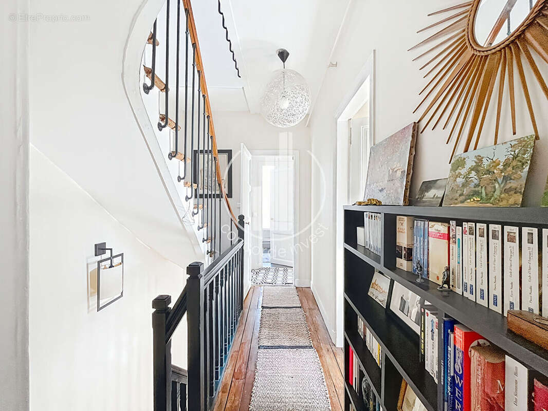 Maison à ASNIERES-SUR-SEINE