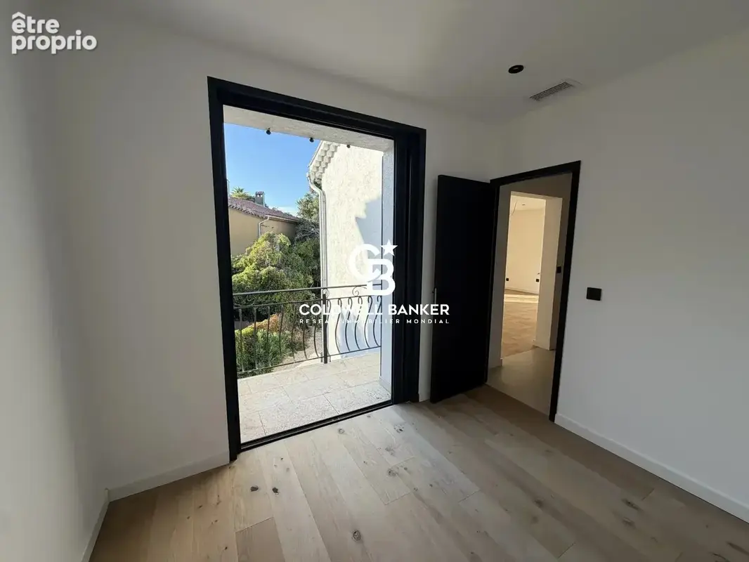 Appartement T2 rénové, vue mer - Les Lones - 83140 Six-Fours-les-Plages - photo 4
