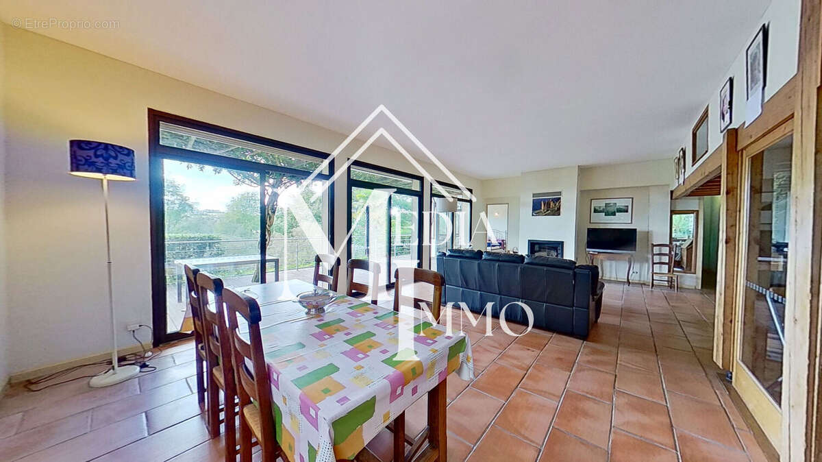 Appartement à JURANCON