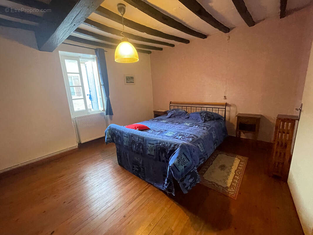 Maison à LA SAUVETAT-DU-DROPT