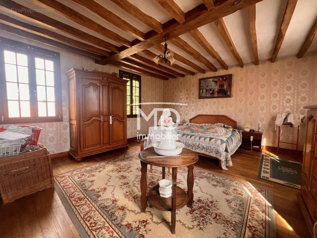 Maison à LES VENTES