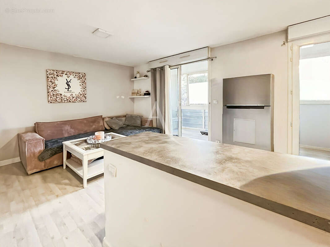 Appartement à MARSEILLE-11E