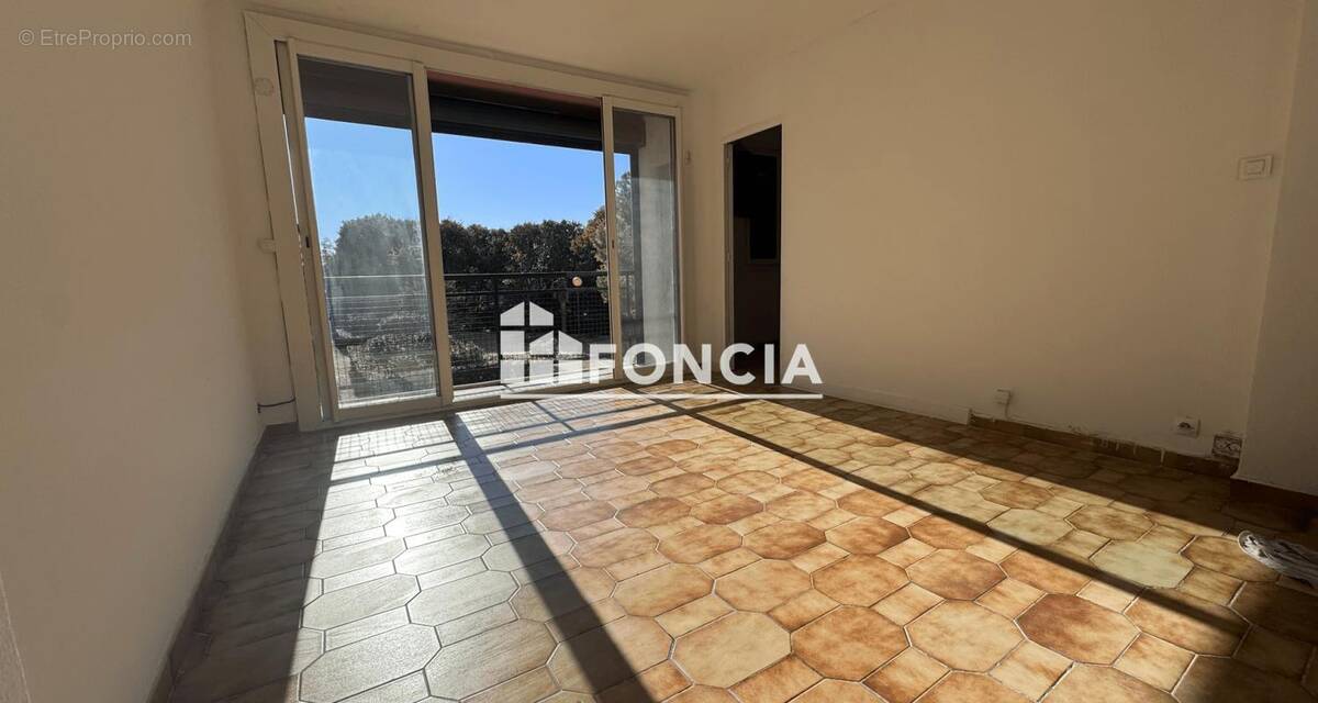 Appartement à MARSEILLE-14E