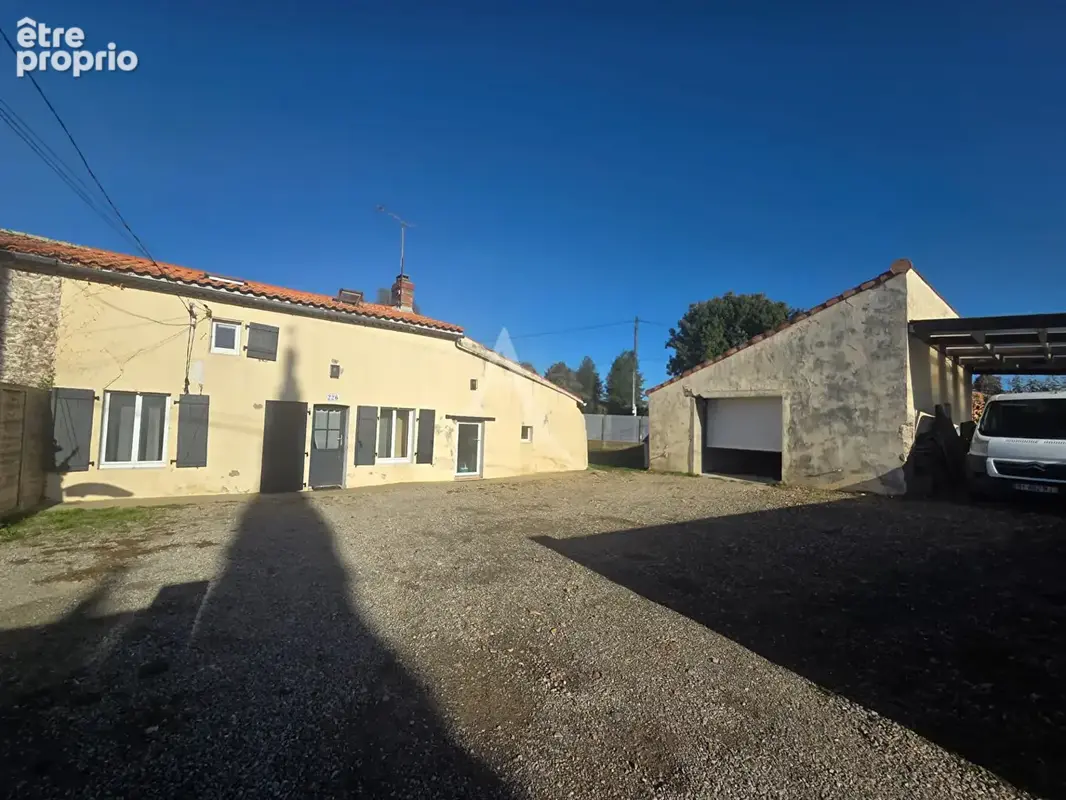Maison  4 pièce(s) - Maison en pierre rénovée - photo 13