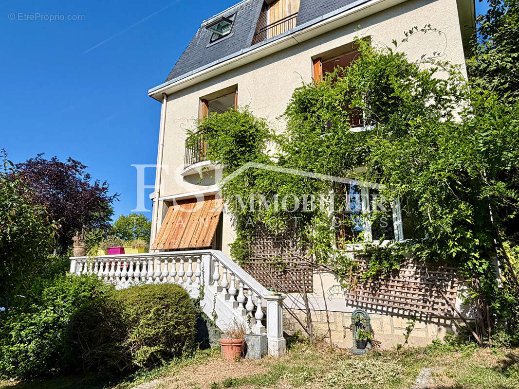 Maison à SAINT-LEU-LA-FORET