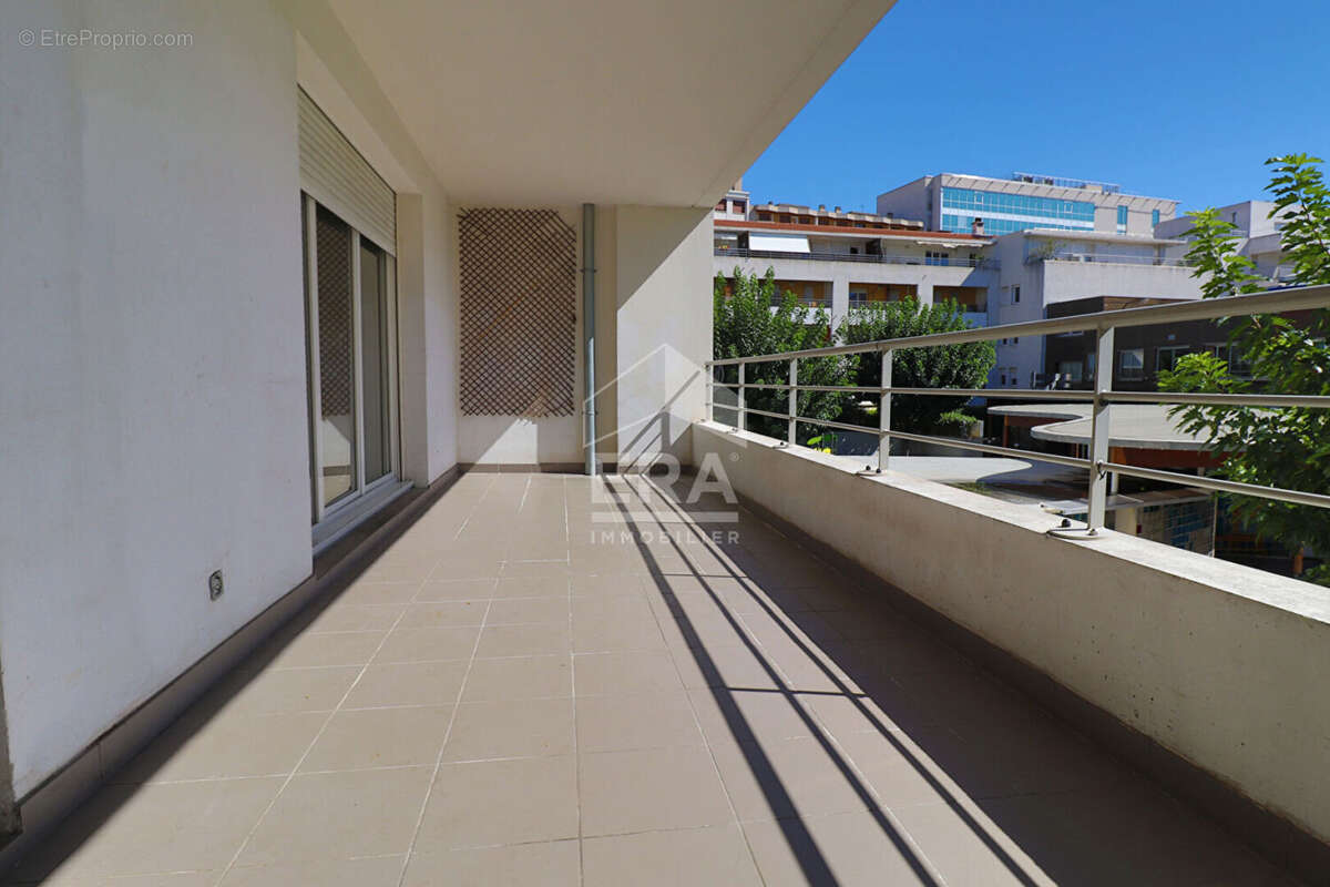 Appartement à MARSEILLE-10E