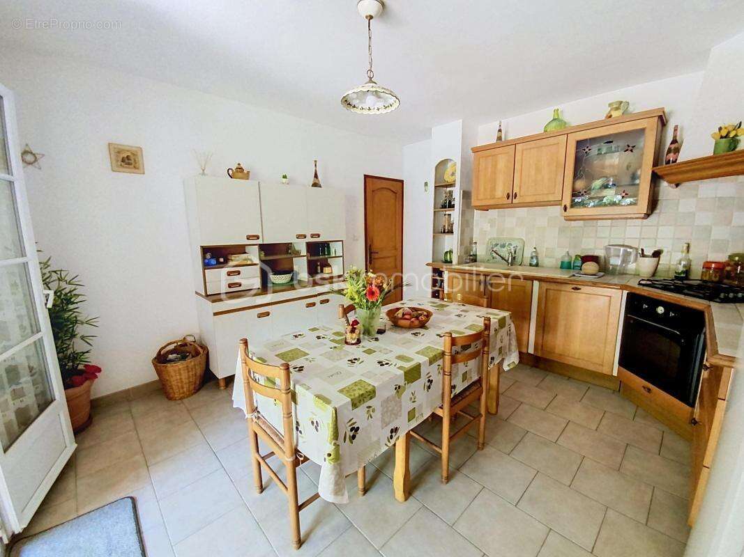 Viletelle - 1000 m2 terrian - maison de 151 m2 piscinable - photo 5