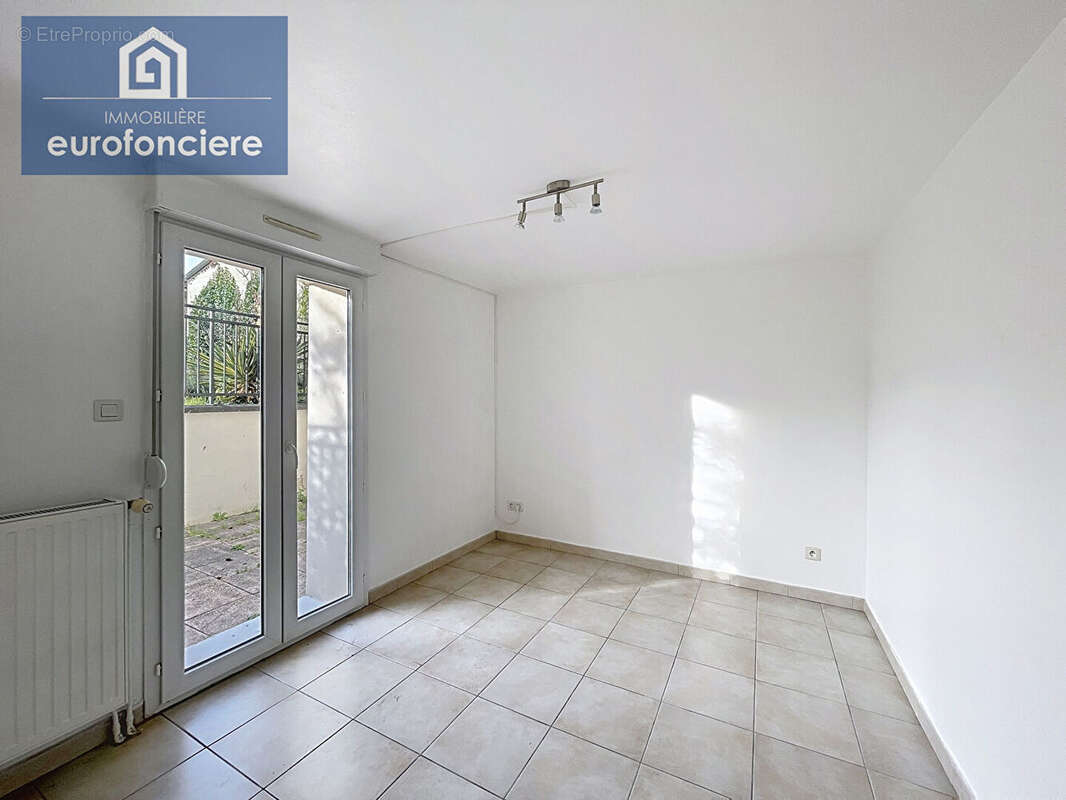 Maison à SAINTE-SAVINE