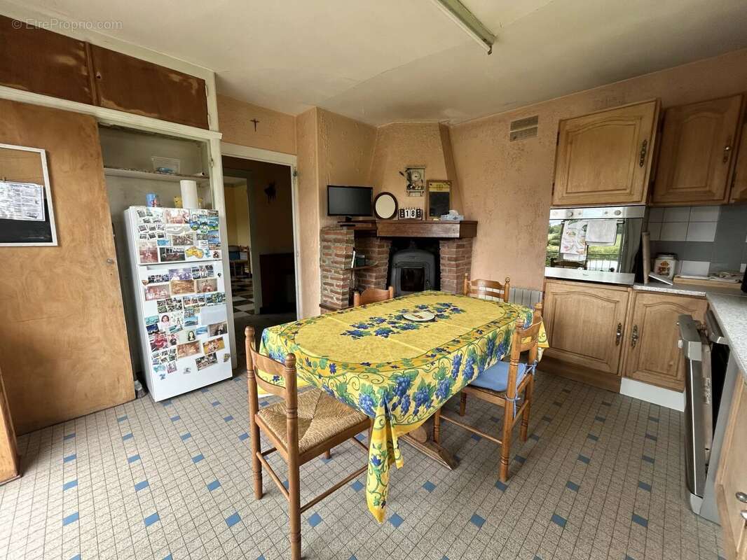 Maison sur sous-sol 5 chambres - photo 2