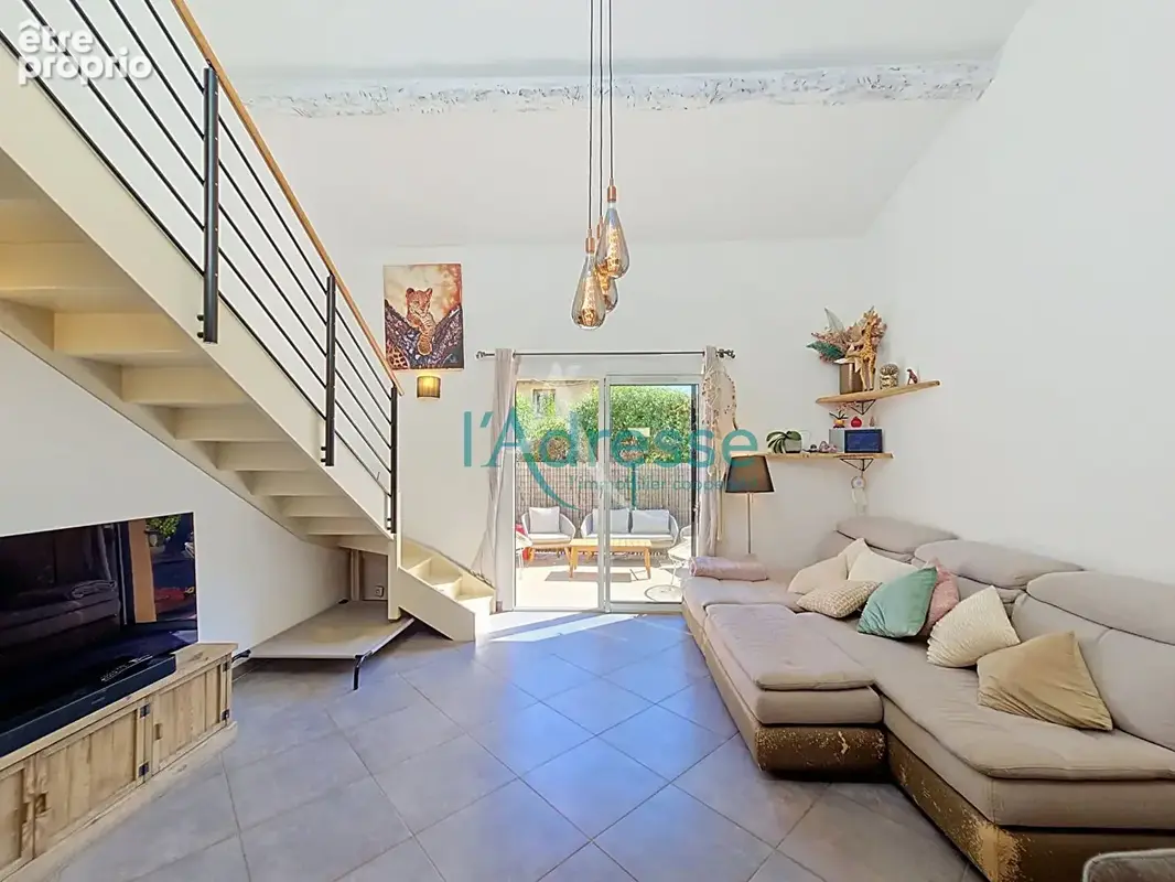 Charmante maison familiale de 89m² dans un environnement calme et privilégié - photo 6