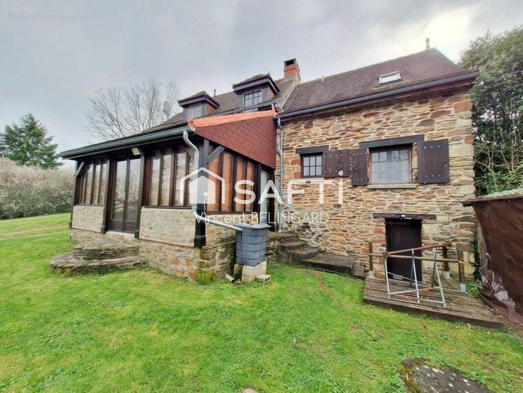 Photo 1 - Maison à VILLAC
