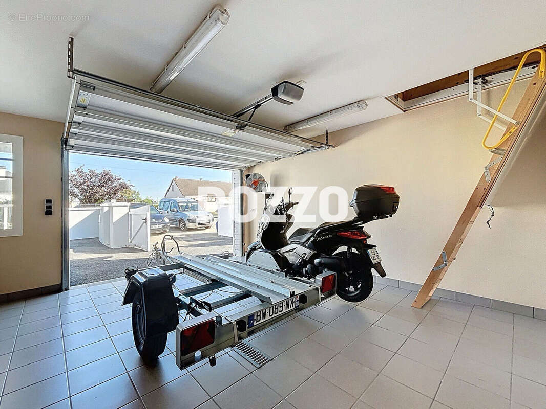 Maison à SAINT-PLANCHERS