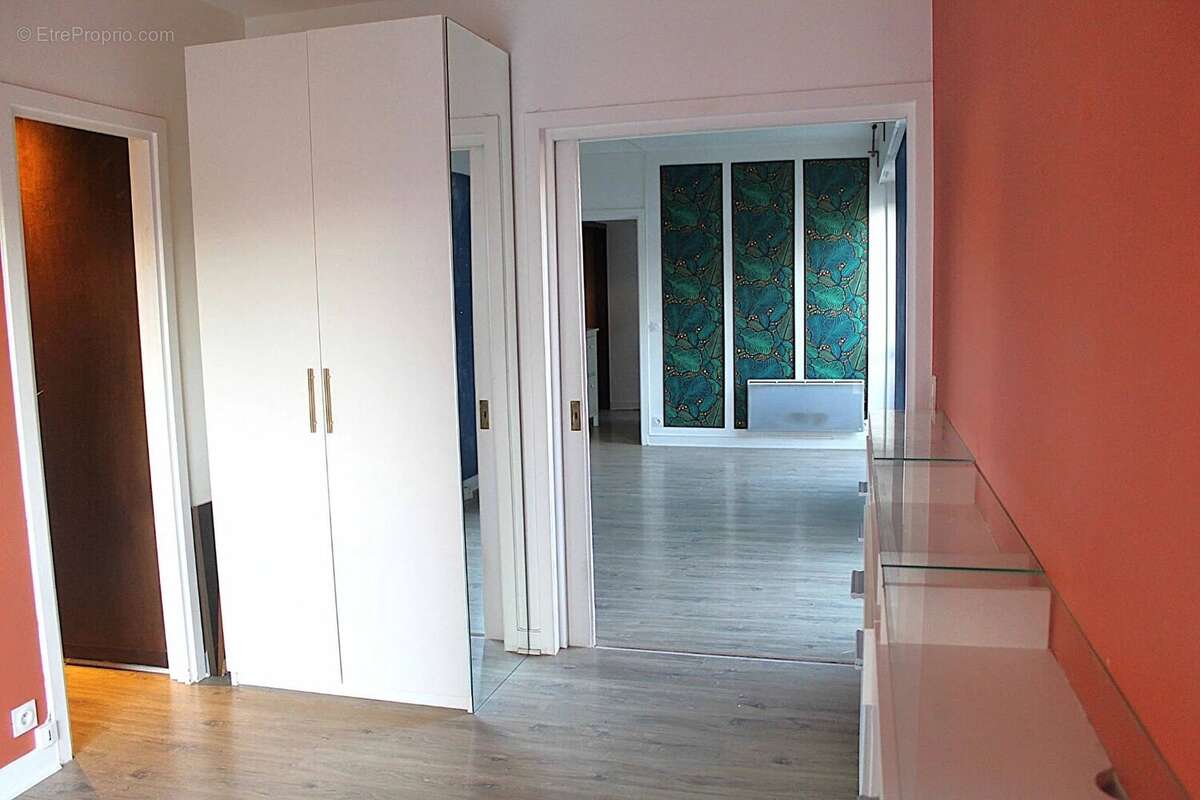 Appartement à PARIS-3E