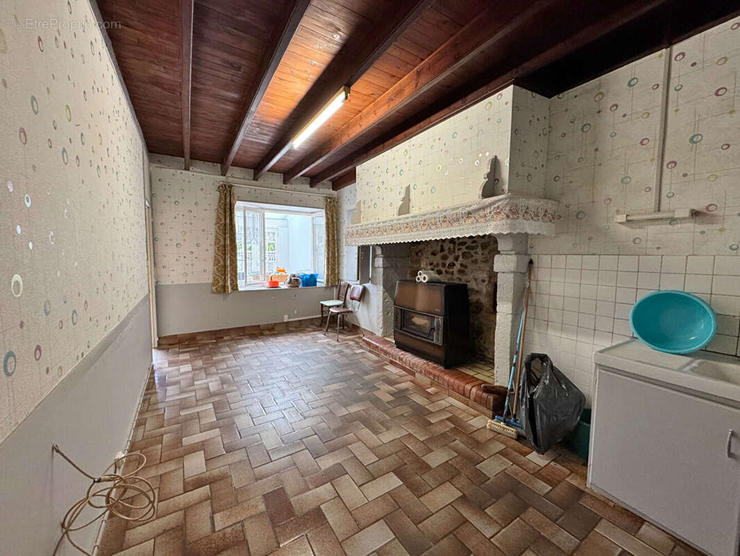 Maison à BRICQUEBEC