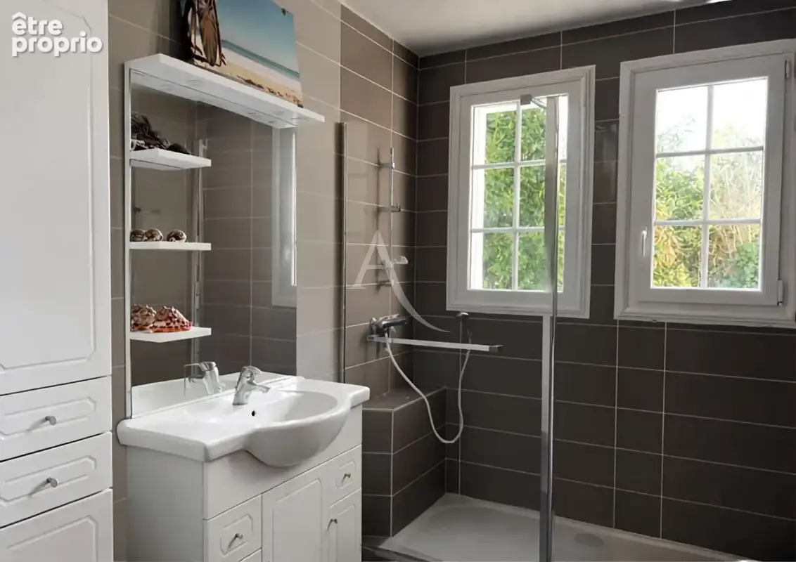 Maison avec vue imprenable sur le marais. - photo 12