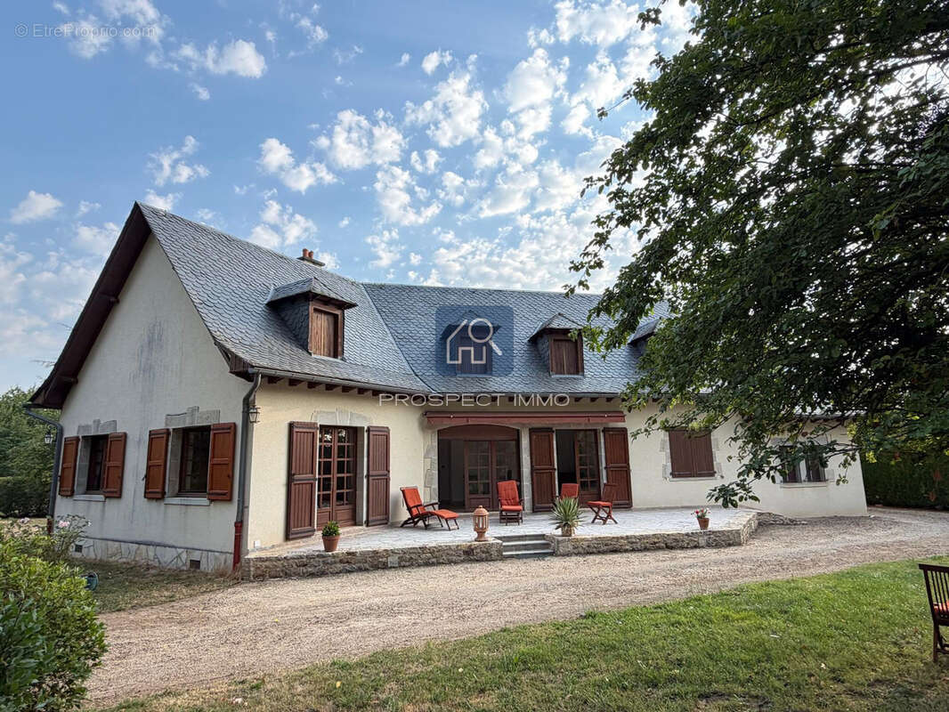 Maison à SEVERAC-L'EGLISE