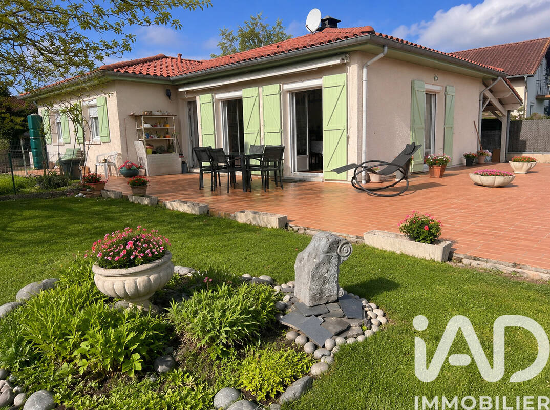 Photo 1 - Maison à TARBES