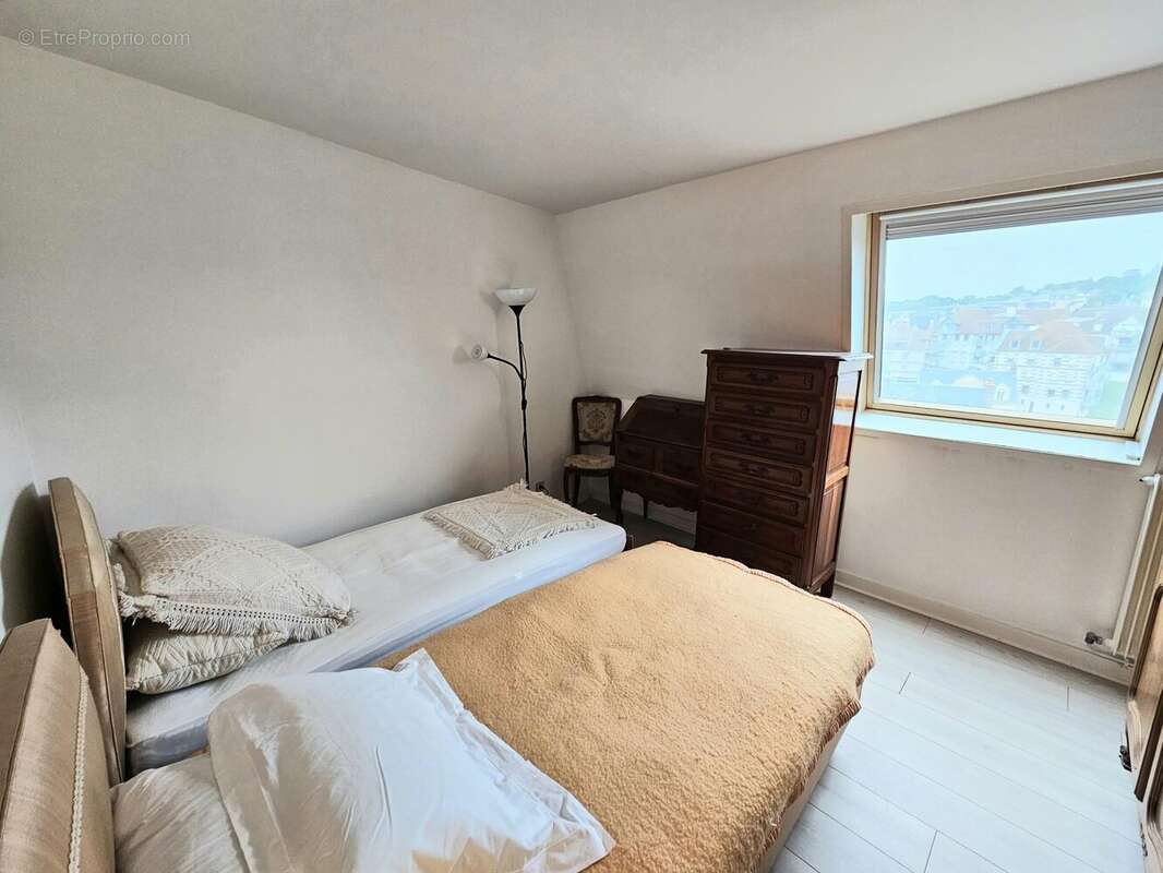 Appartement à TROUVILLE-SUR-MER