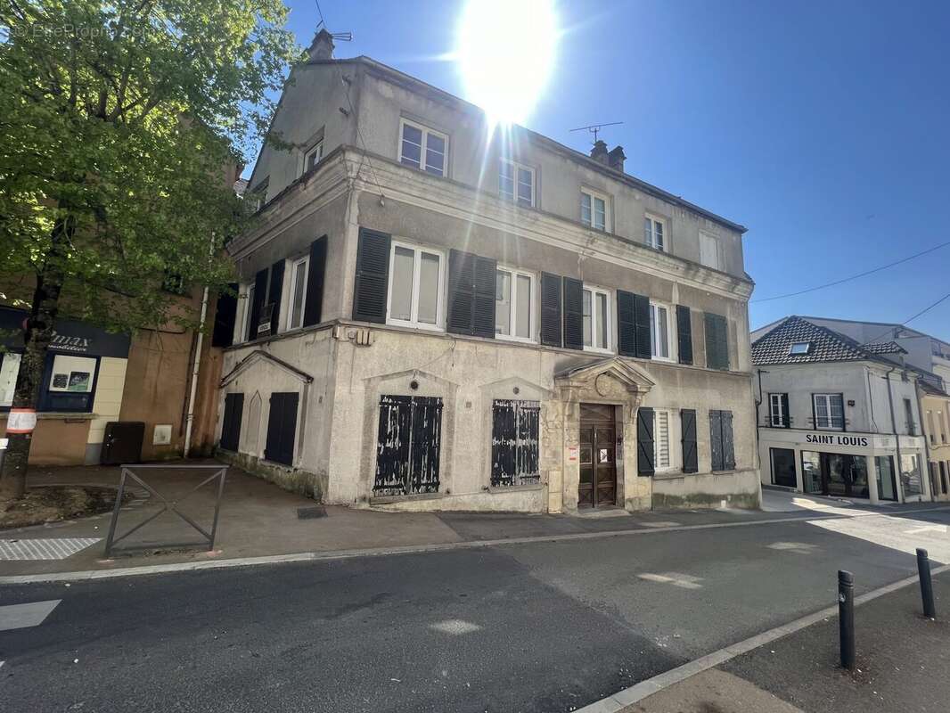 Appartement à DAMMARTIN-EN-GOELE