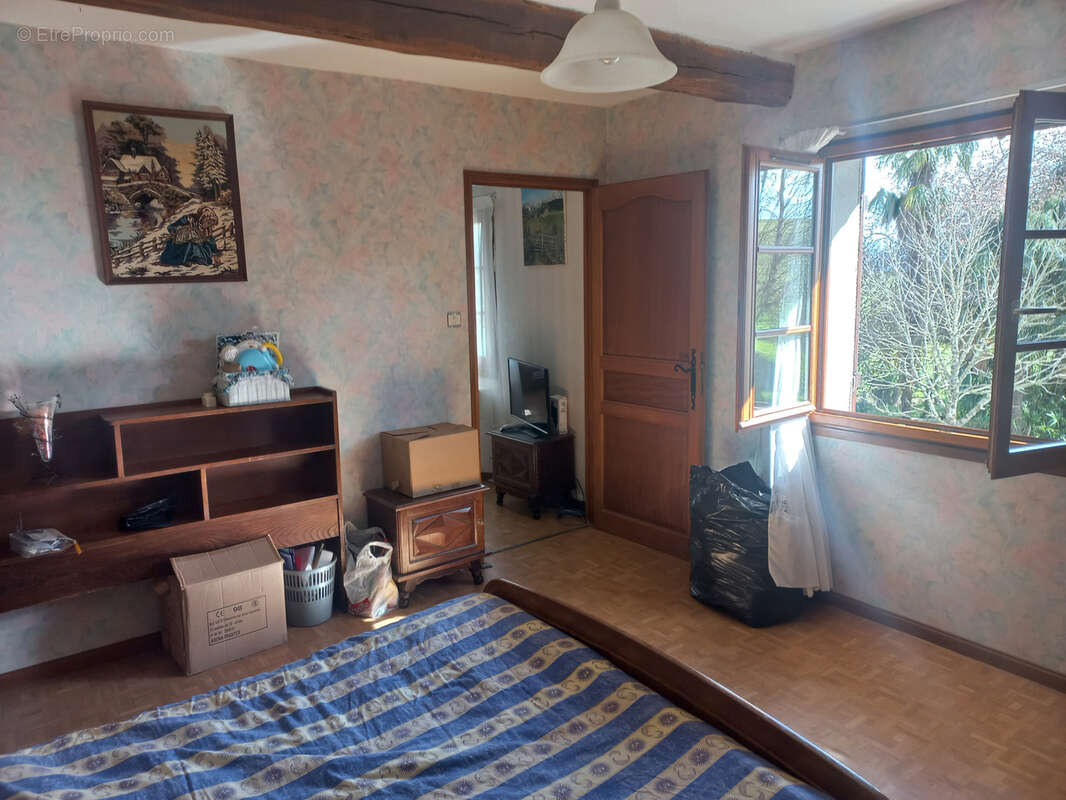 Maison à MIRANDE