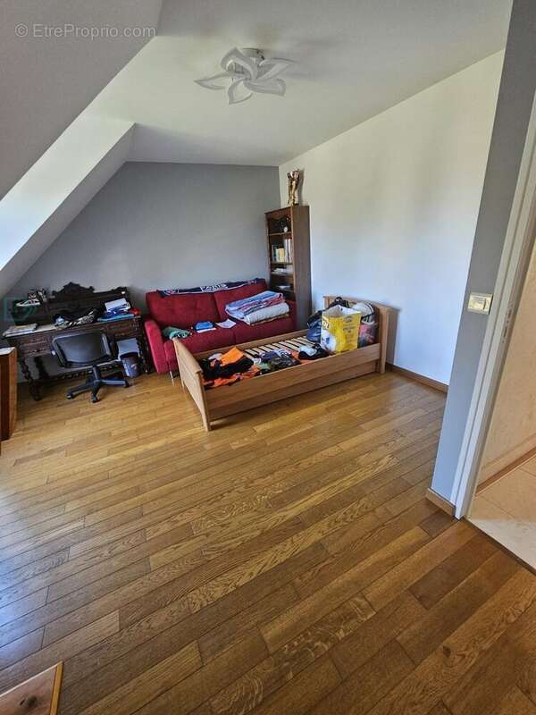 Maison à SAINT-MARTIN-EN-BIERE