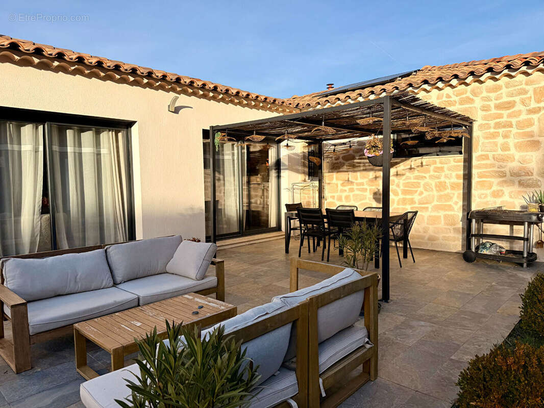 Maison à PLAN-D&#039;AUPS-SAINTE-BAUME